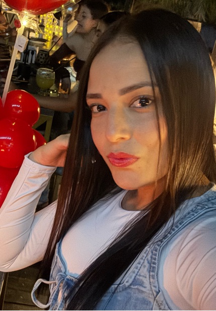 DONCELLA, en video chat en vivo